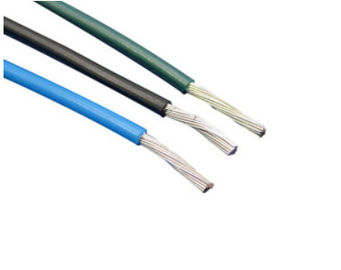 Накладные расходы изолировали алюминиевый электрического зеленый цвет Бс6004/Иек227 провода голубой